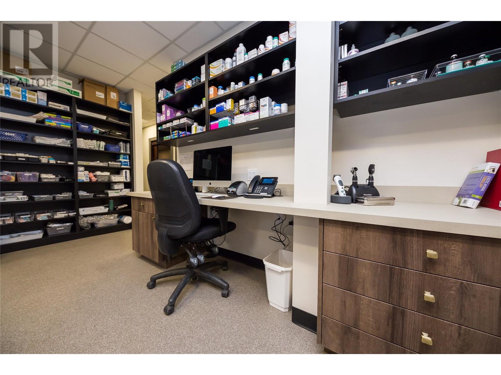 7 ST PAUL Street West, Kamloops