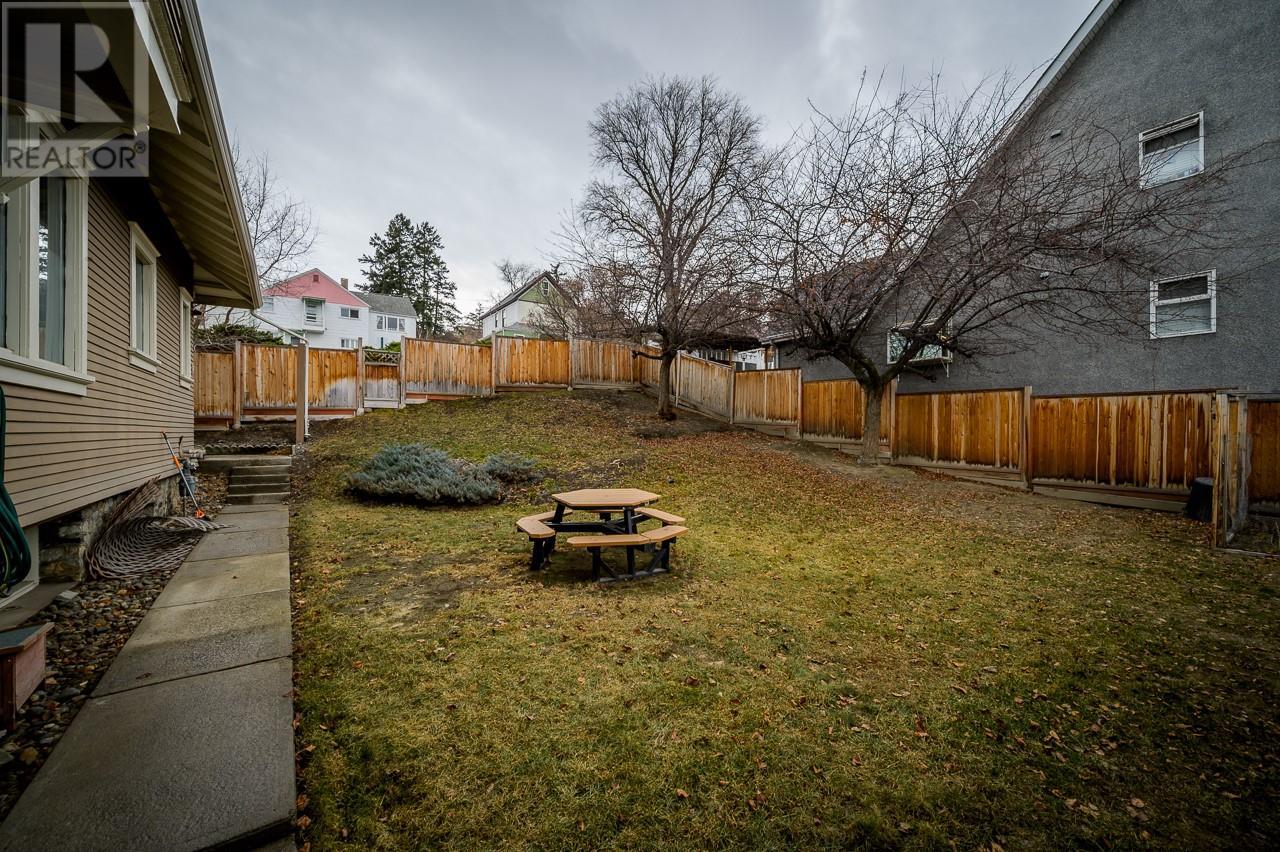 7 ST PAUL Street West, Kamloops