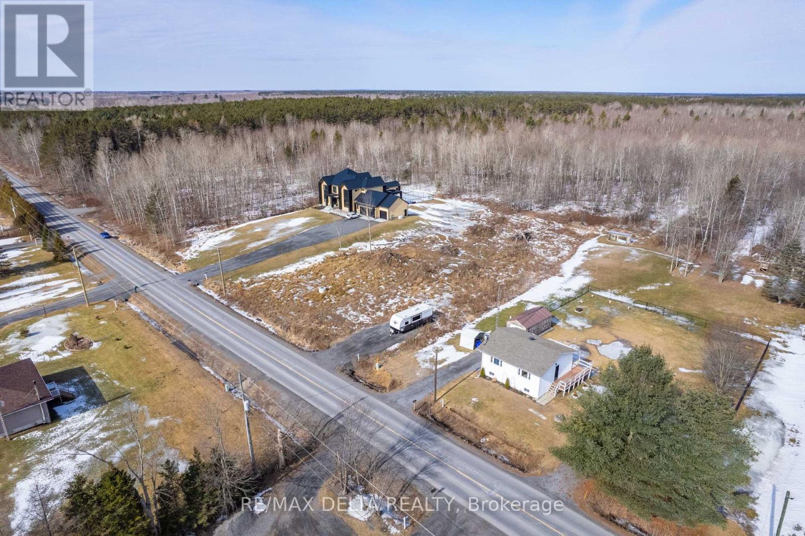 Photo 5 of 1504 Calypso Road, The Nation ON