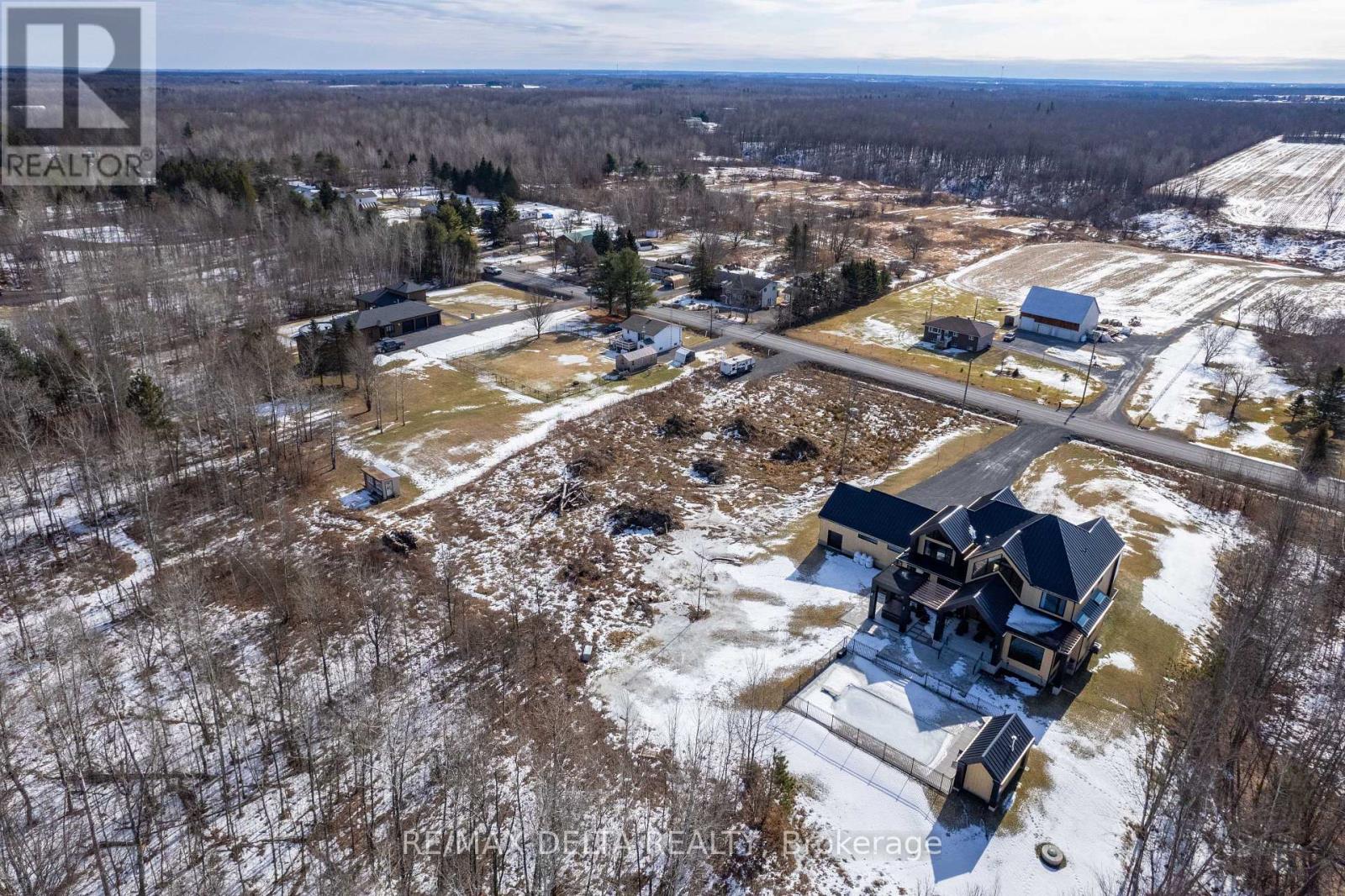 Photo 9 of 1504 Calypso Road, The Nation ON