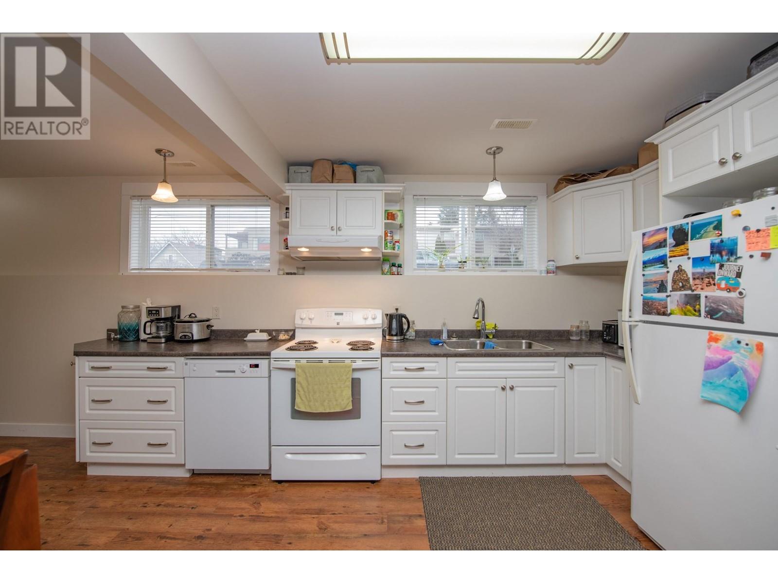  2402 35 Avenue, Vernon