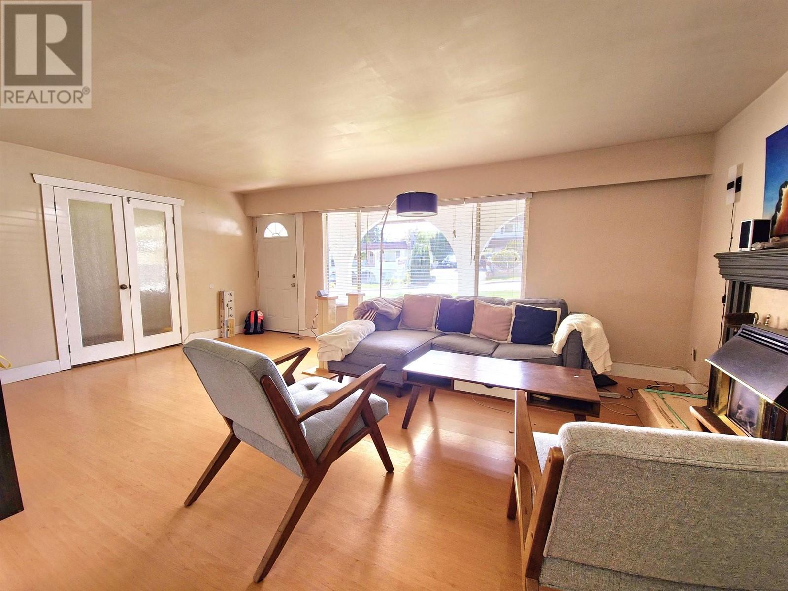 5685 FOREST STREET, Burnaby