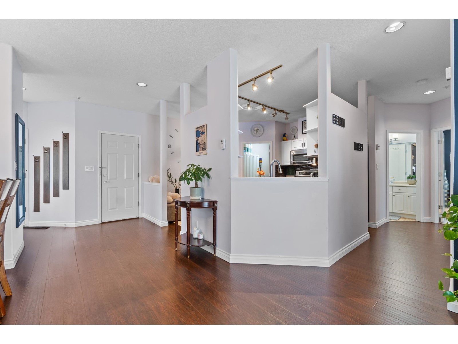 12 21579 88B AVENUE, Langley