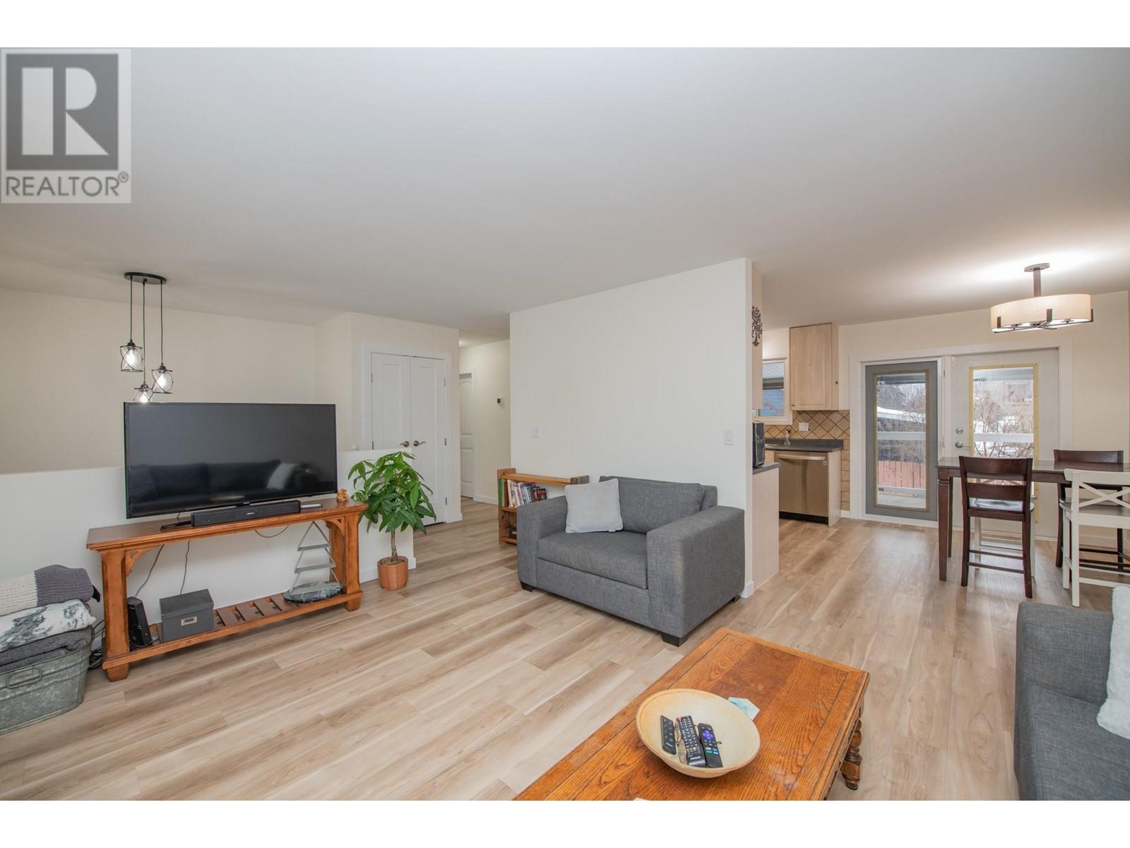  4102 24 Street, Vernon