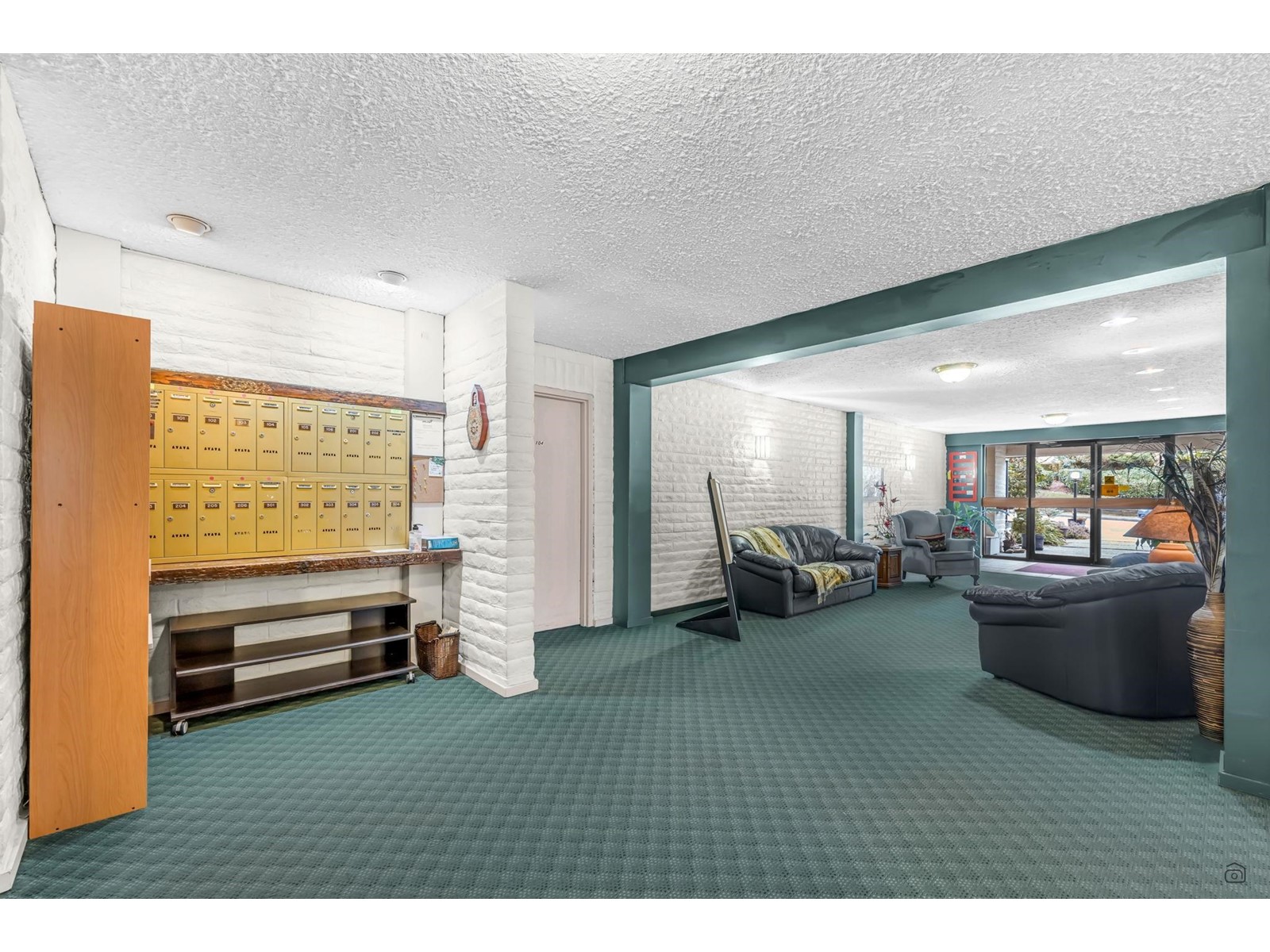 205 1351 MARTIN STREET, White Rock real estate listing R2970327