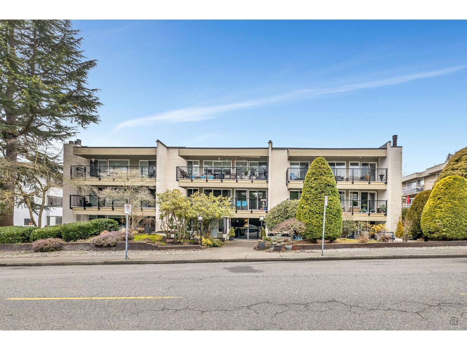 205 1351 MARTIN STREET, White Rock real estate listing for sale