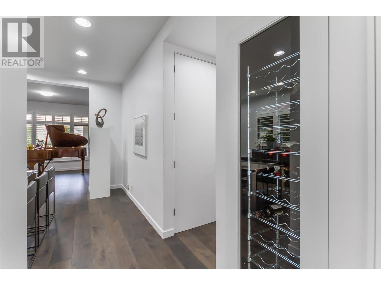 303 6505 3 AVENUE, Delta real estate listing R2970565