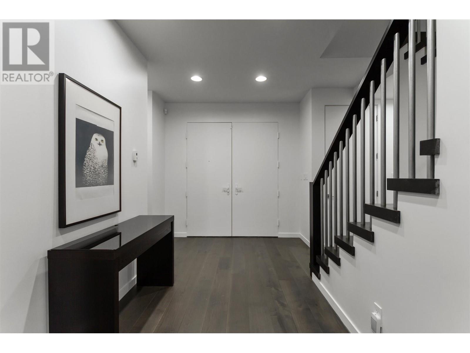 303 6505 3 AVENUE, Delta real estate listing R2970565
