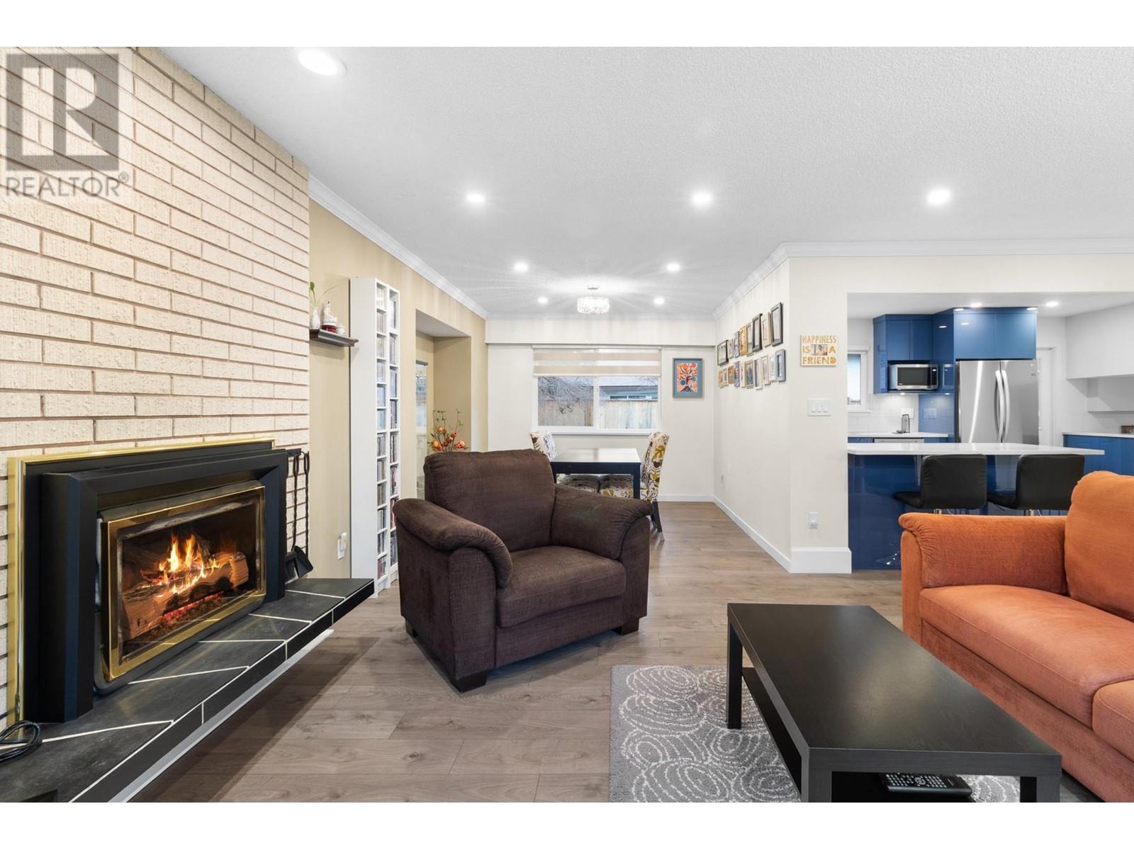 1037 SPRUCE AVENUE, Port Coquitlam real estate listing R2970575