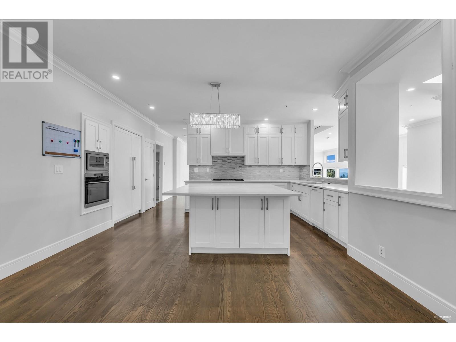 2611 WESTHILL WAY, West Vancouver real estate listing R2970634