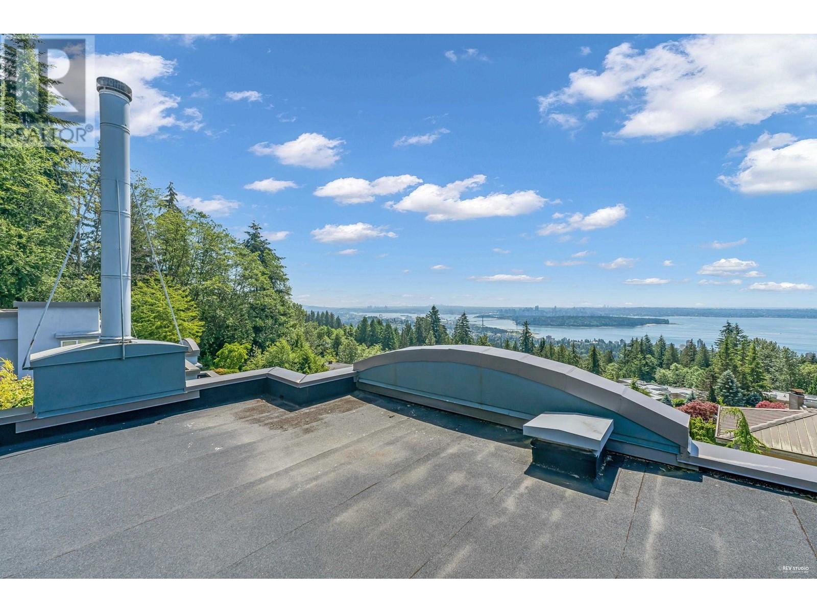 2611 WESTHILL WAY, West Vancouver real estate listing R2970634