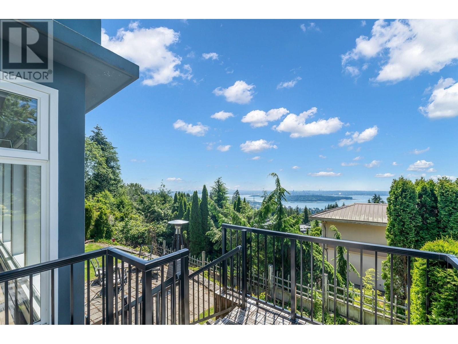 2611 WESTHILL WAY, West Vancouver real estate listing R2970634