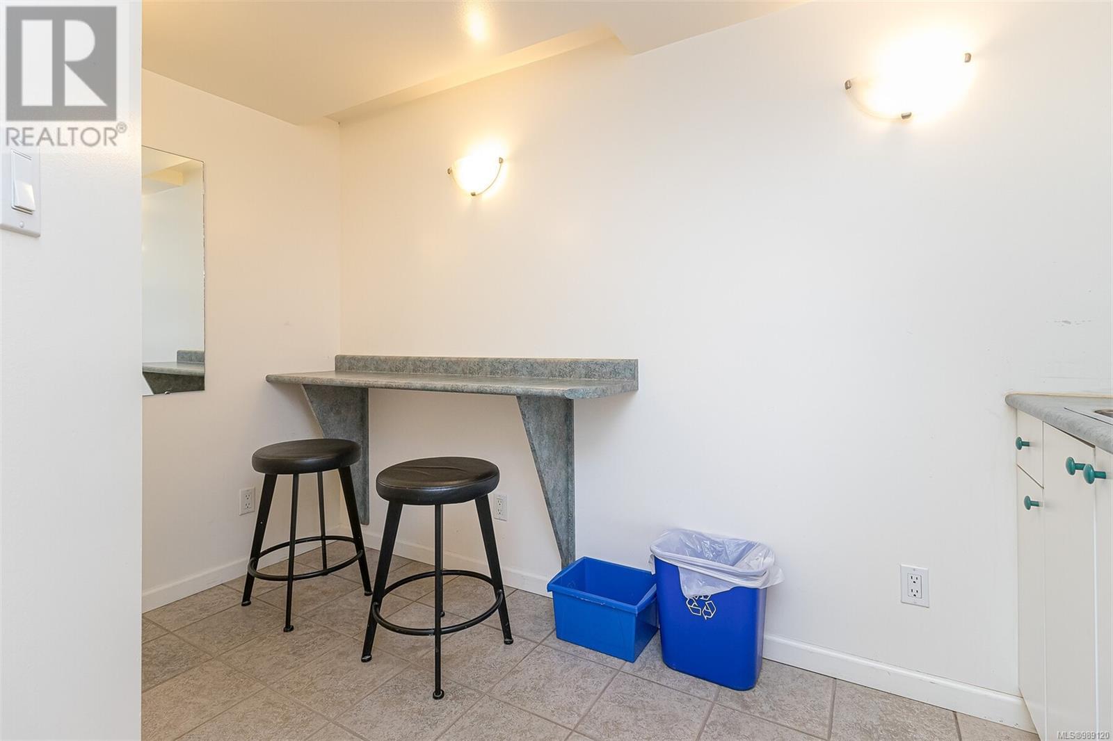 102 & 103 832 Fisgard Street, Victoria