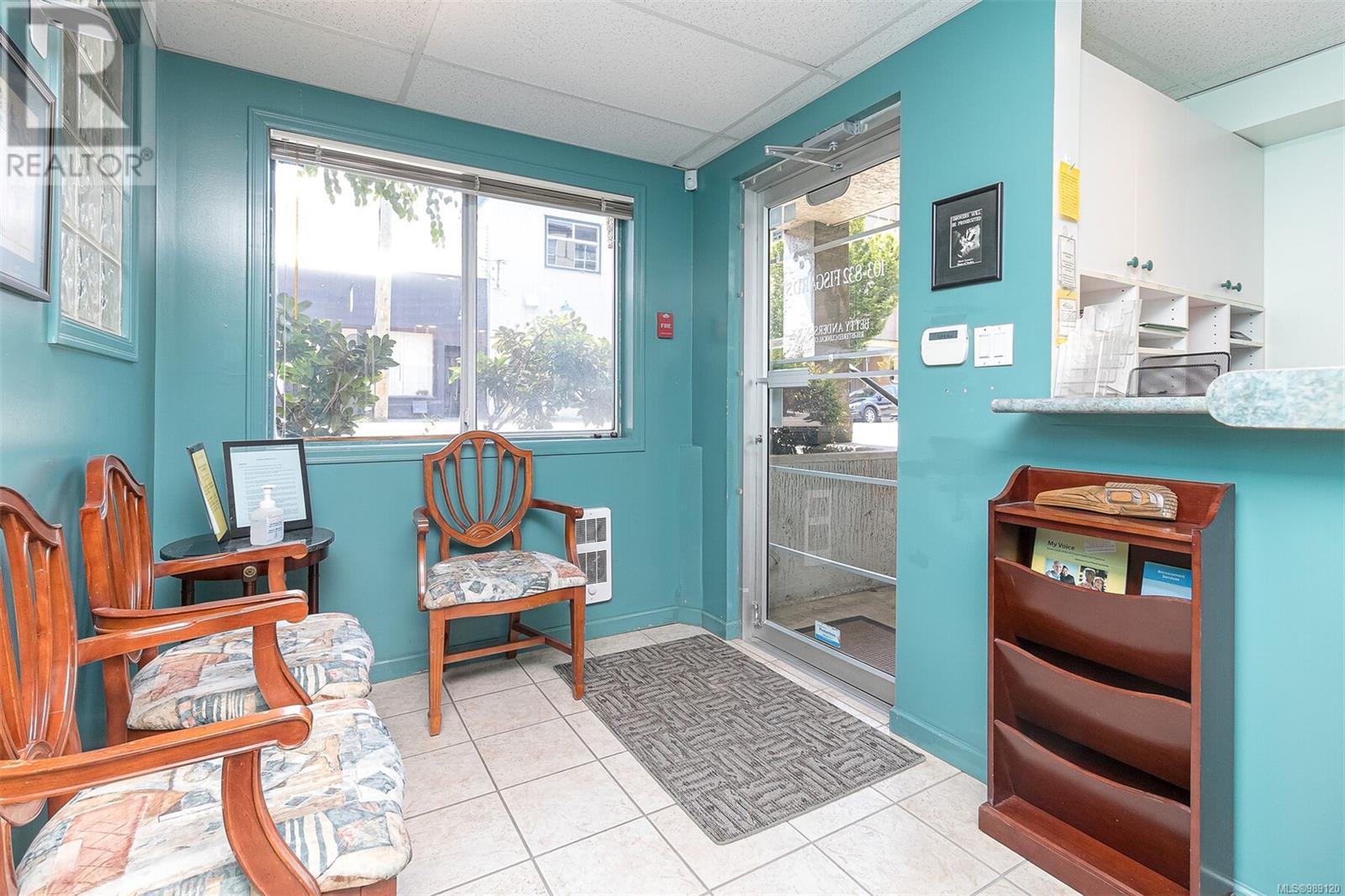 102 & 103 832 Fisgard Street, Victoria