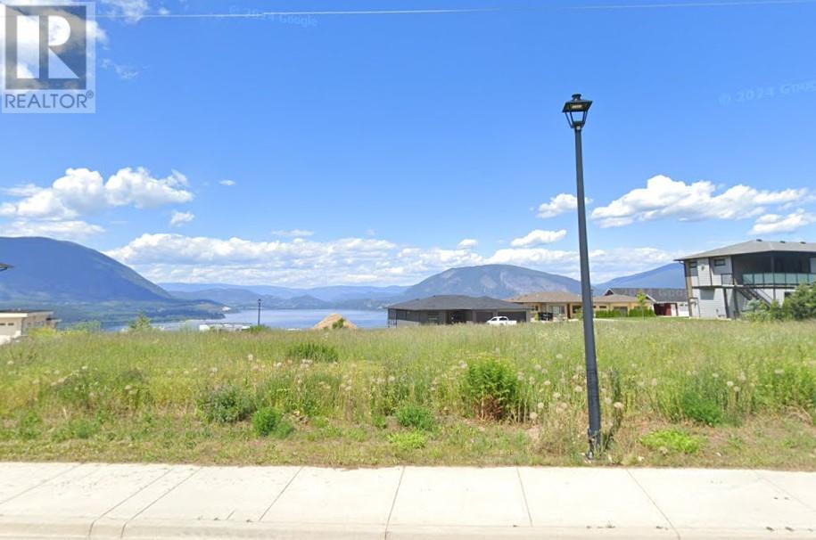 Photo 1 of 1150 19 Avenue Se, Salmon Arm BC