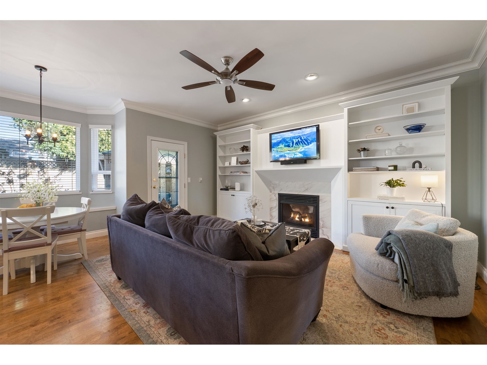 14027 BLACKBURN AVENUE, White Rock real estate listing R2969979