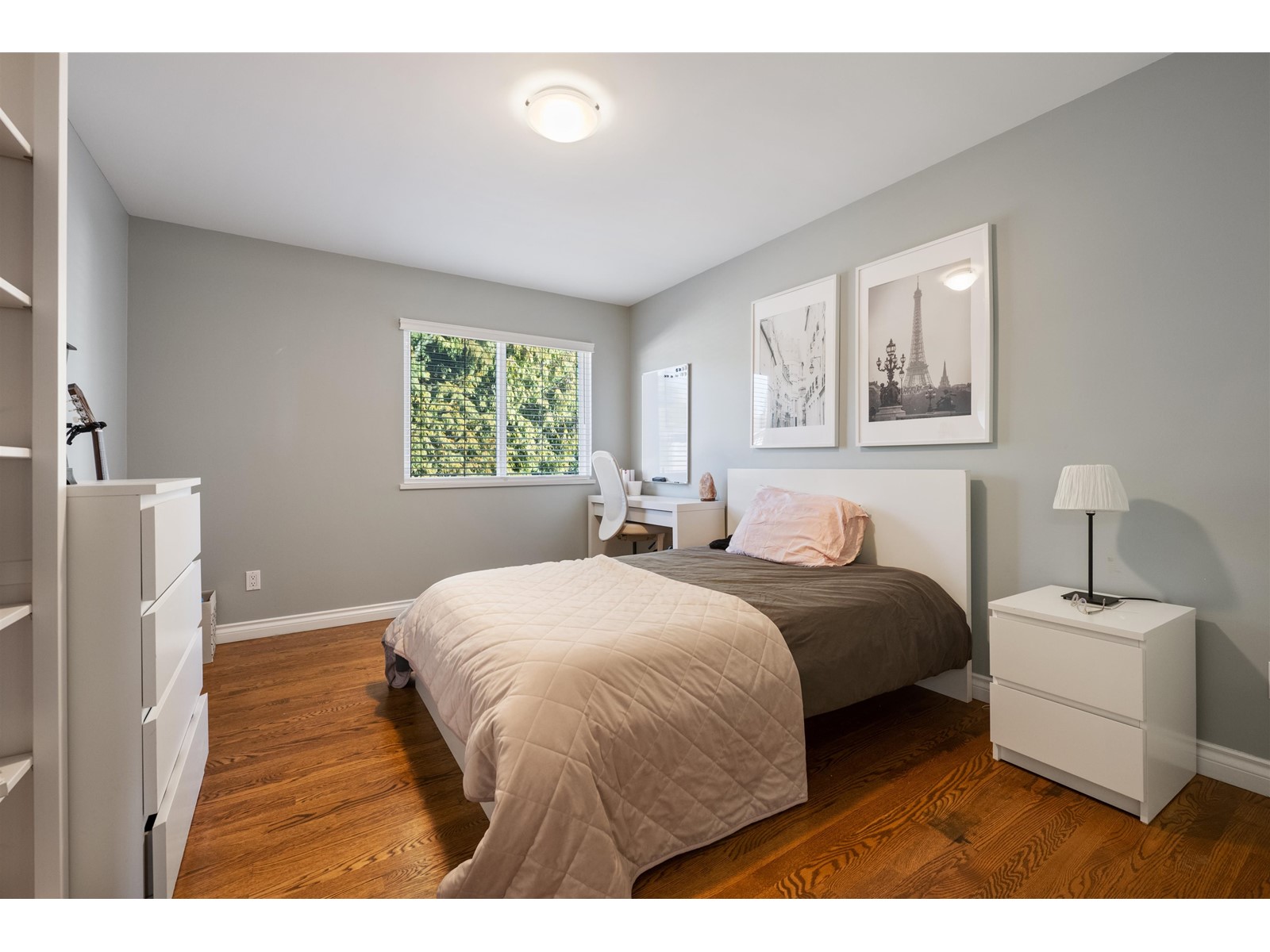 14027 BLACKBURN AVENUE, White Rock real estate listing R2969979