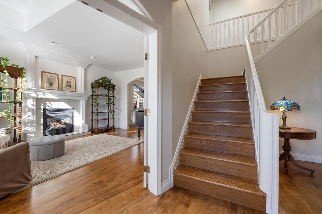 14027 BLACKBURN AVENUE, White Rock real estate listing R2969979