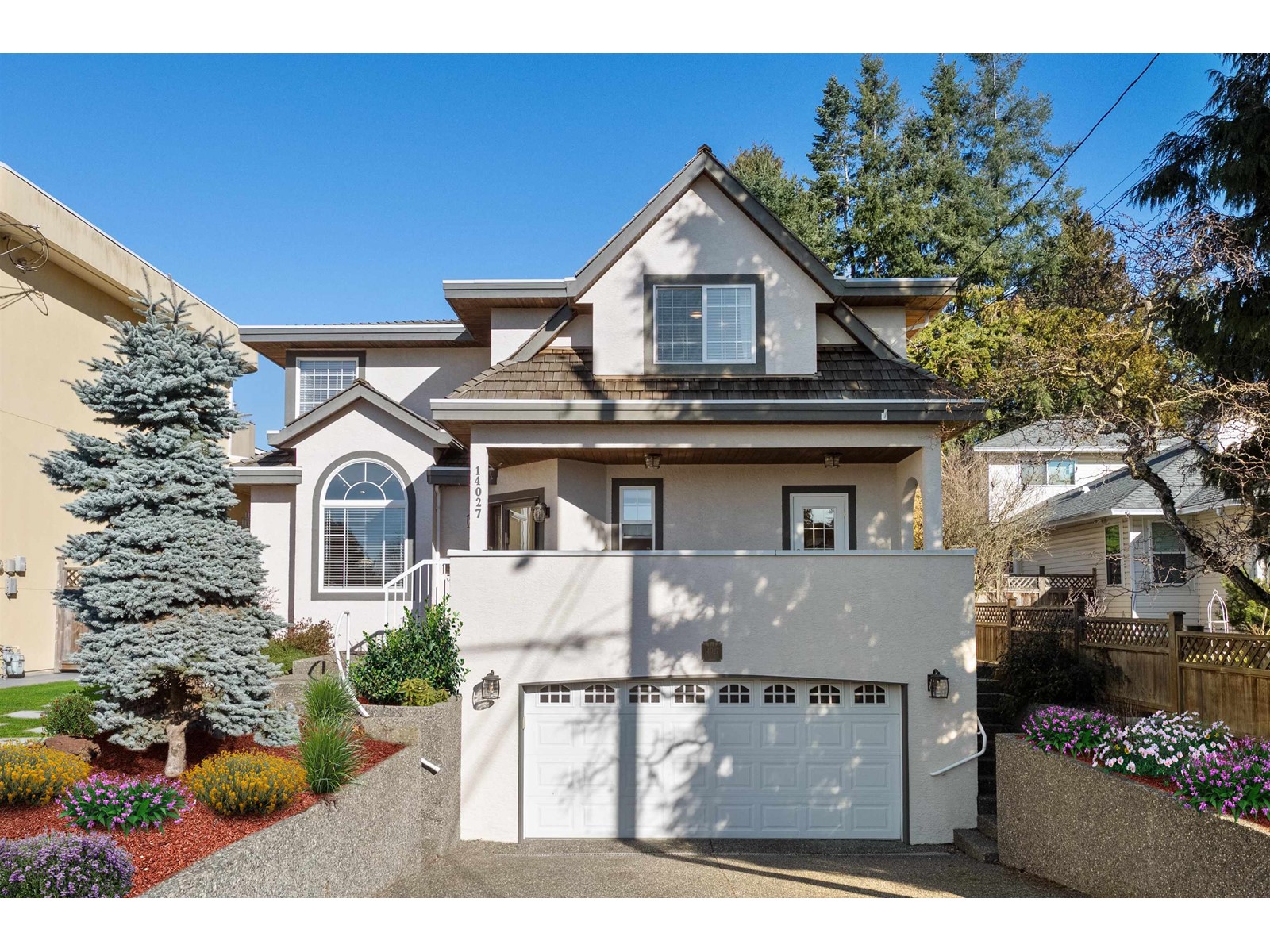 14027 BLACKBURN AVENUE, White Rock real estate listing R2969979