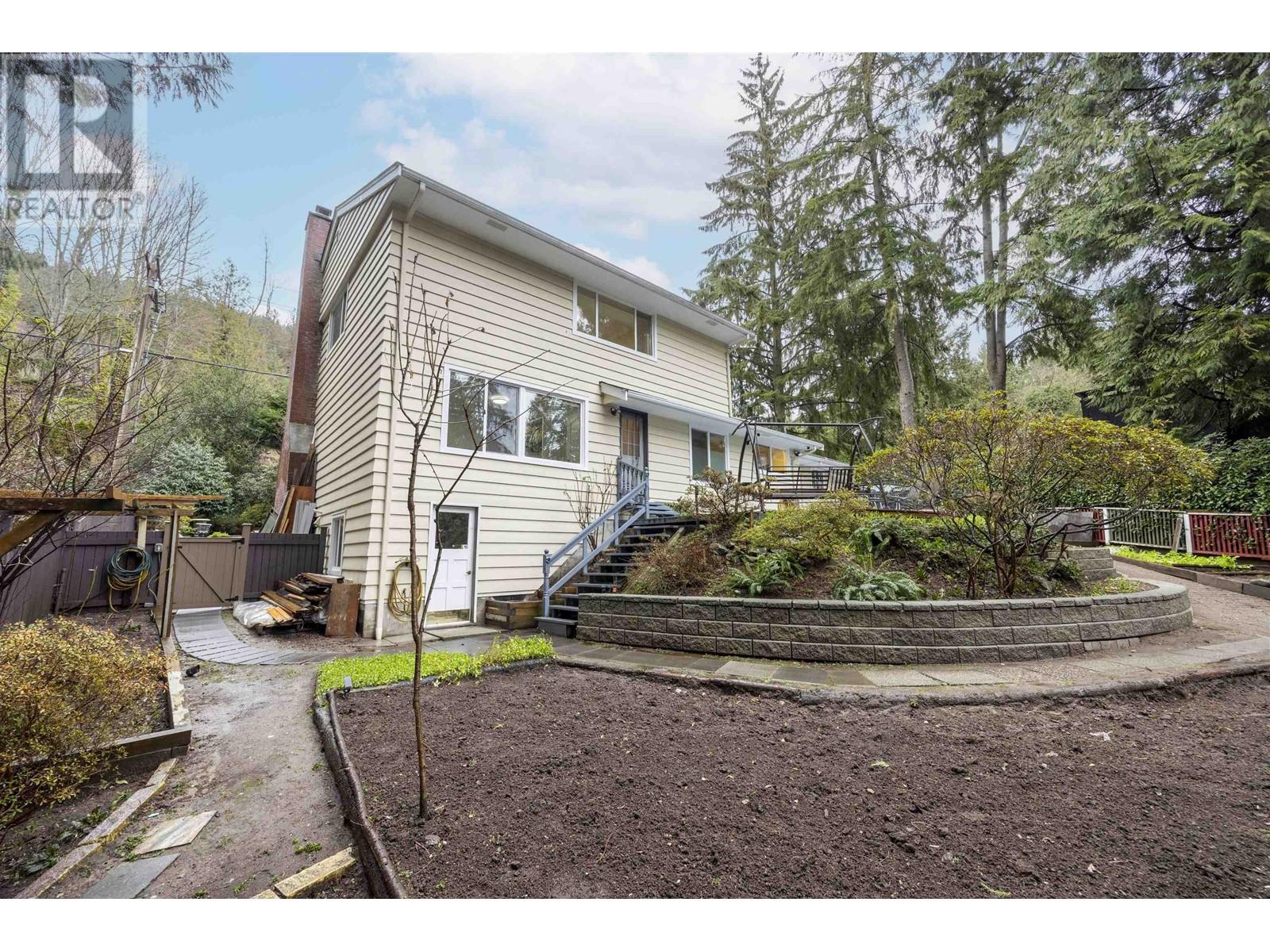 3390 WESTMOUNT ROAD, West Vancouver real estate listing R2970807