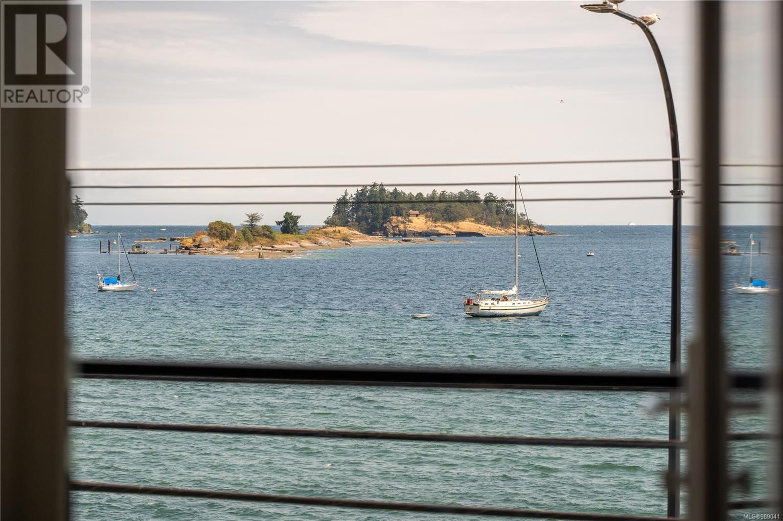 101 2835 Departure Bay Rd, Nanaimo real estate listing 989041