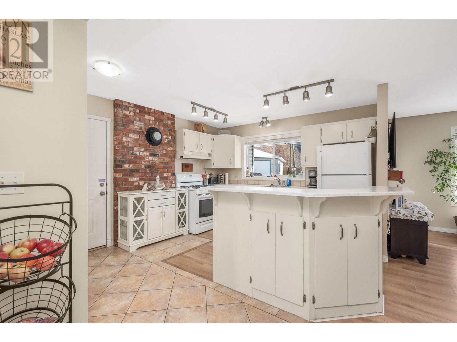 Photo 37 of 2109 Hunter Avenue, Armstrong BC