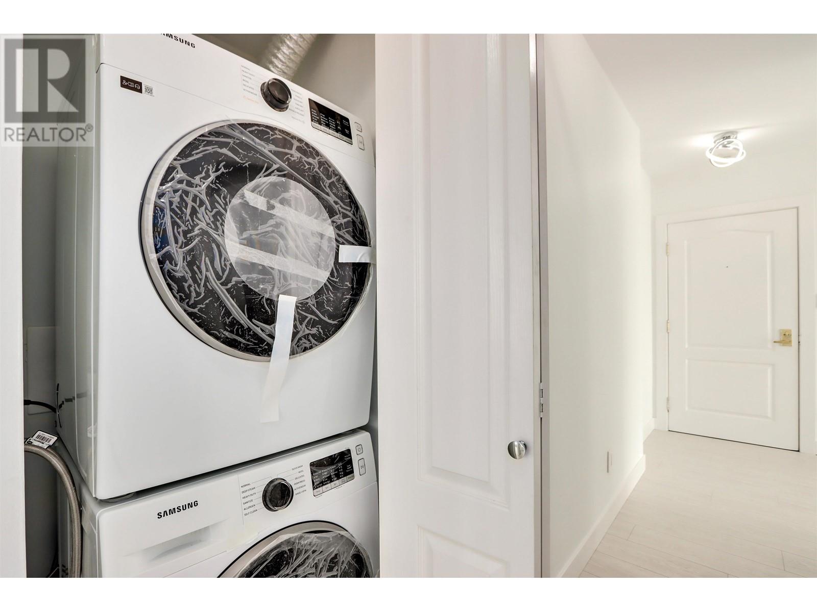 1203 140 E 14TH STREET, North Vancouver real estate listing R2970958