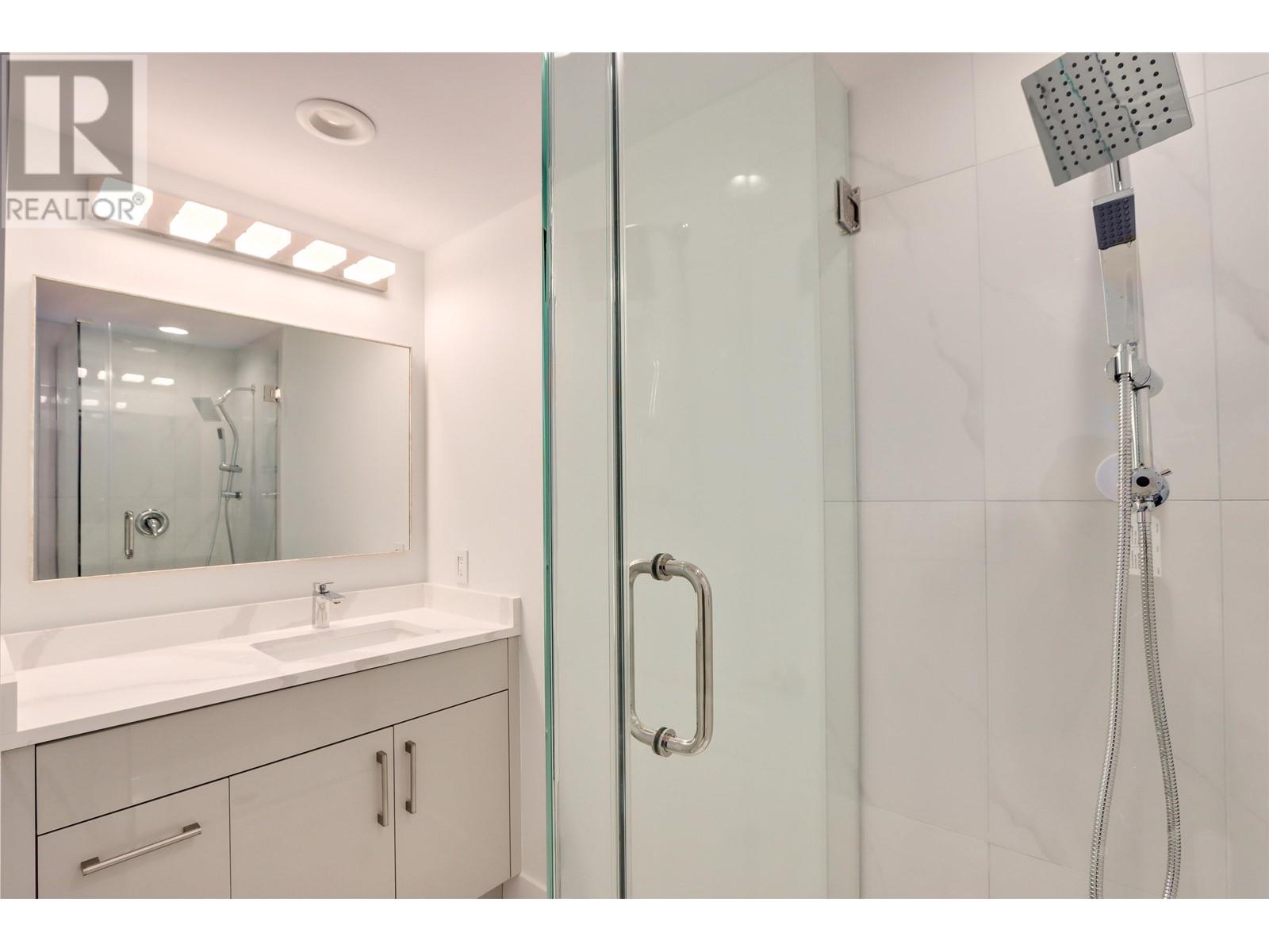 1203 140 E 14TH STREET, North Vancouver real estate listing R2970958