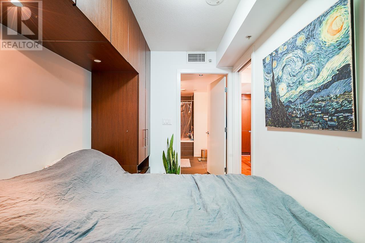 Photo 18 of 210 1055 Richards Street, Vancouver BC