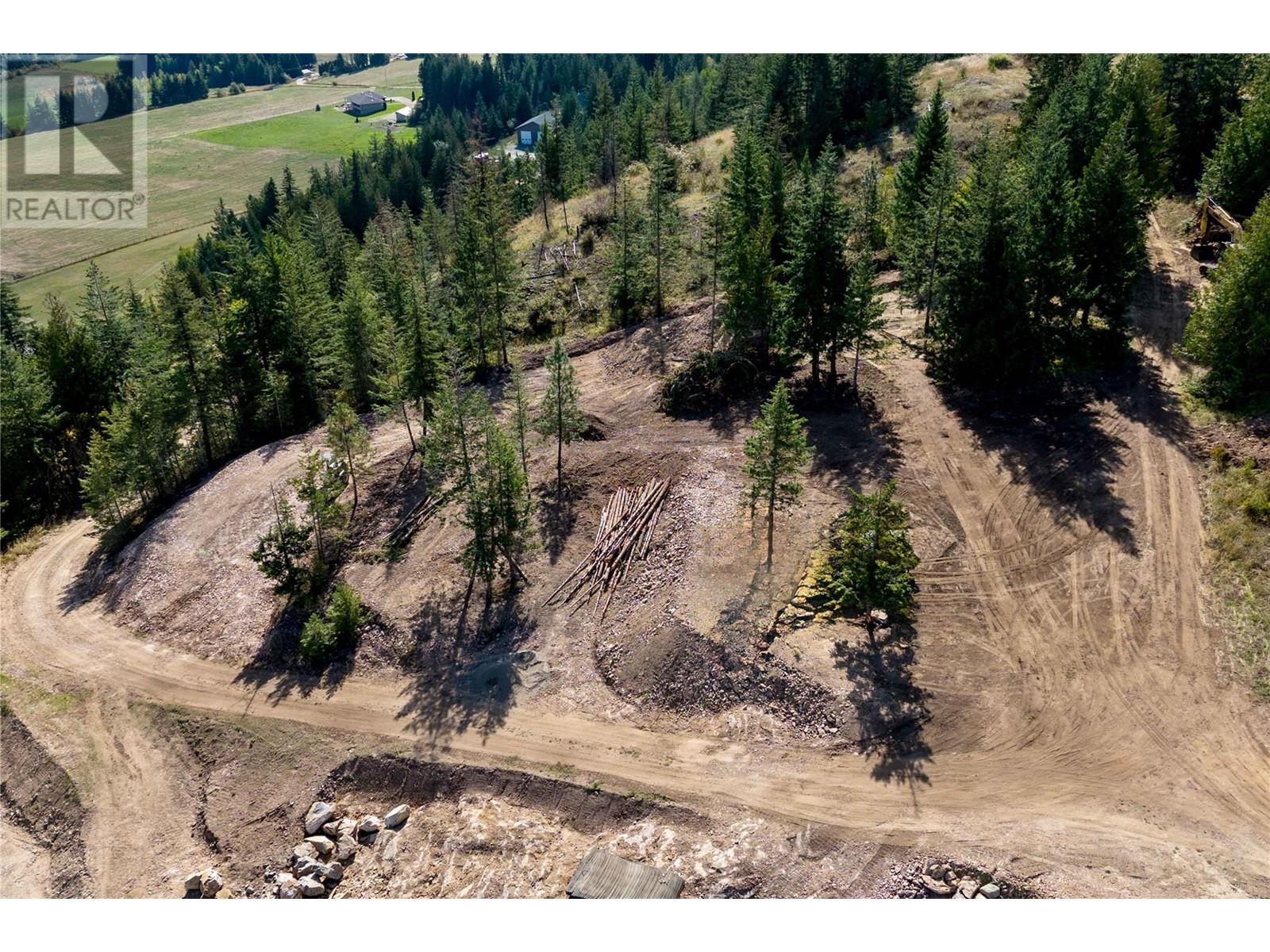 Photo 14 of 1885 Tappen Notch Hill Road Unit 87, Tappen BC