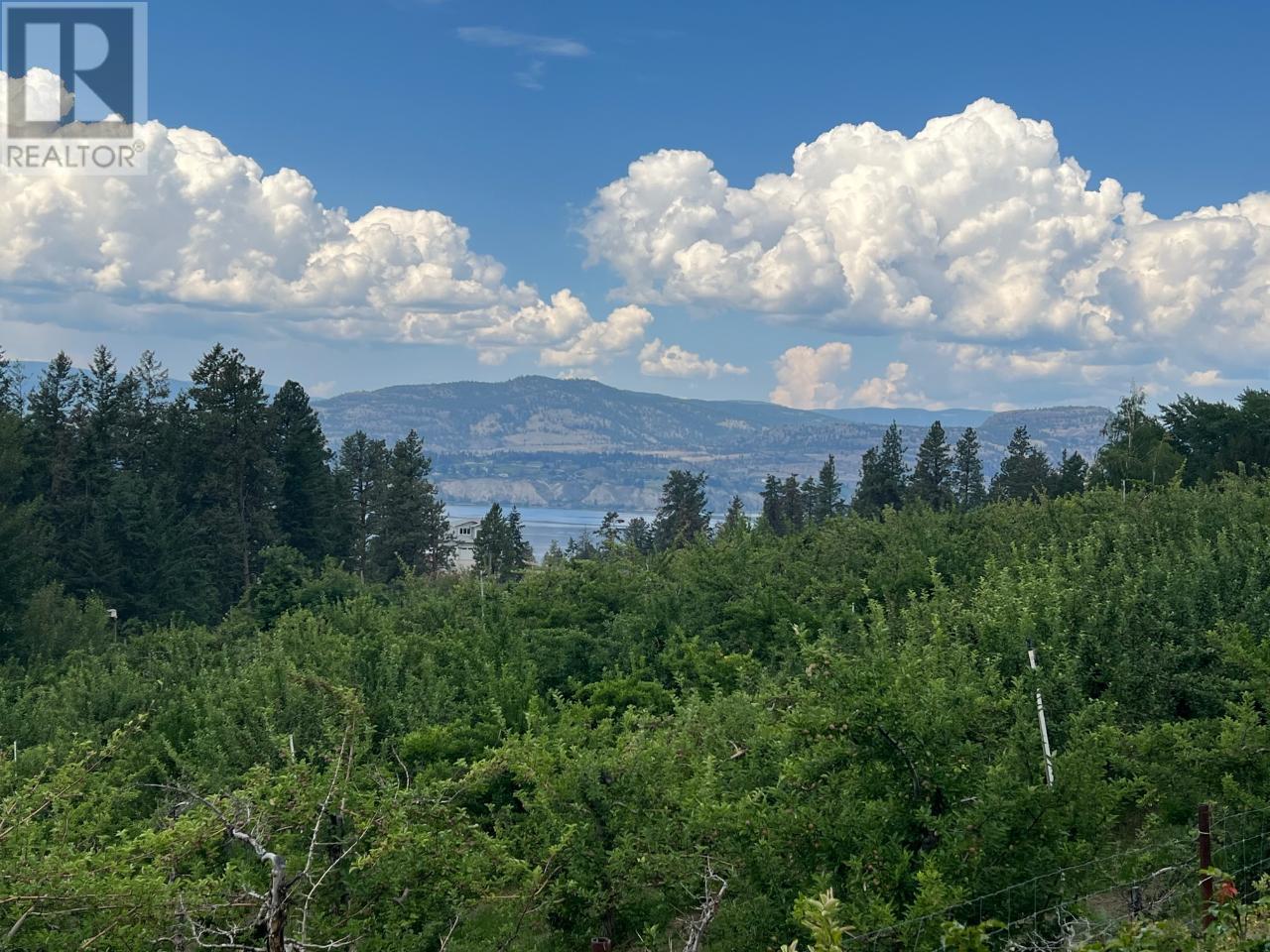 4855 North Naramata Road, Naramata