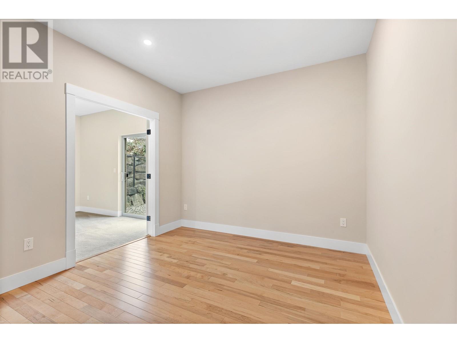 5781 GENNI'S WAY, Sechelt