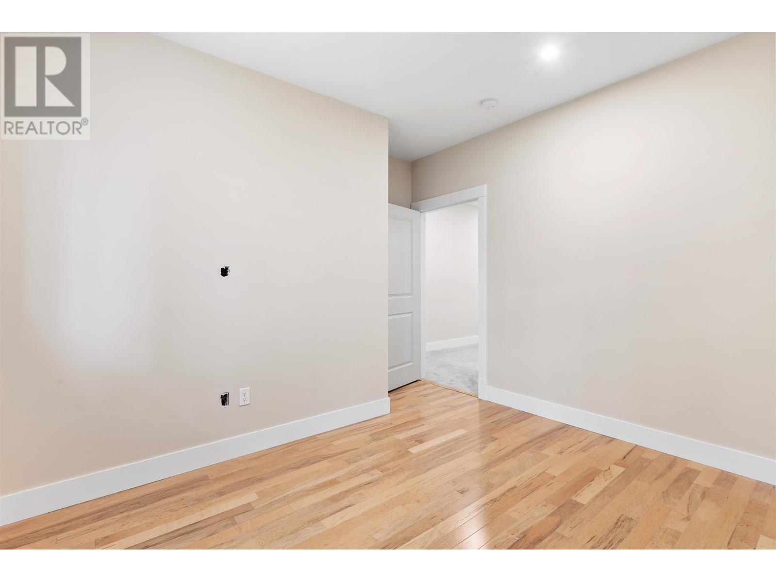 5781 GENNI'S WAY, Sechelt