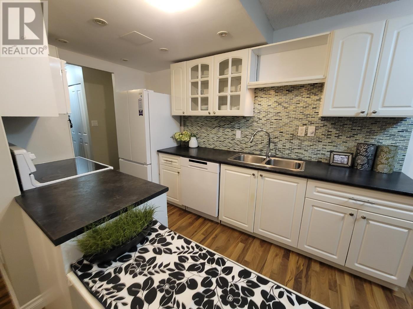 106 12096 222 STREET, Maple Ridge
