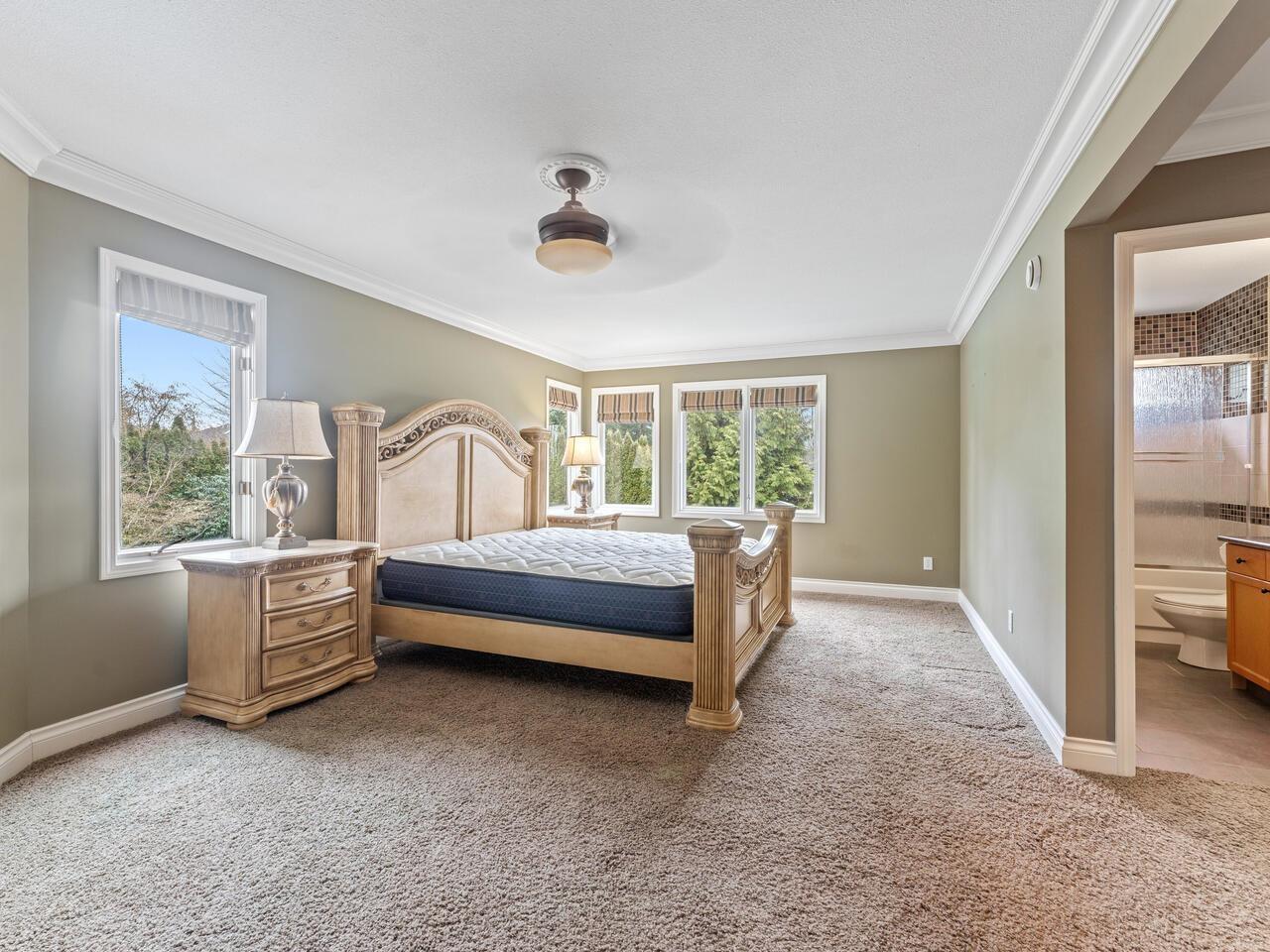 16682 27 AVENUE, Surrey real estate listing R2970504