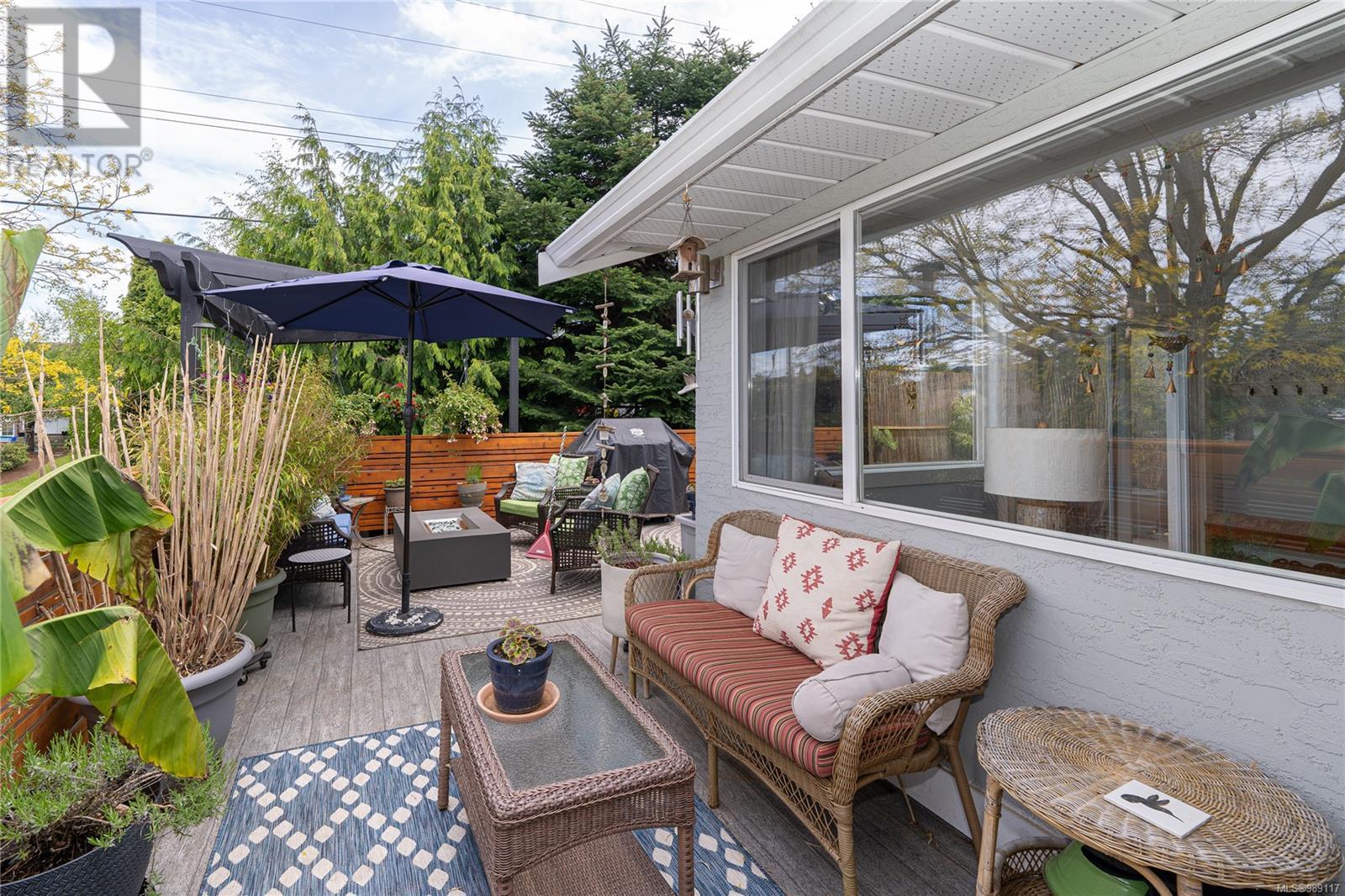  3164 Marine View Place, Colwood