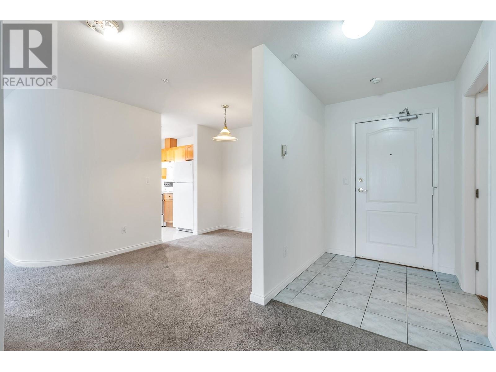 Photo 2 of 210 9260 No 2 Road, Richmond BC