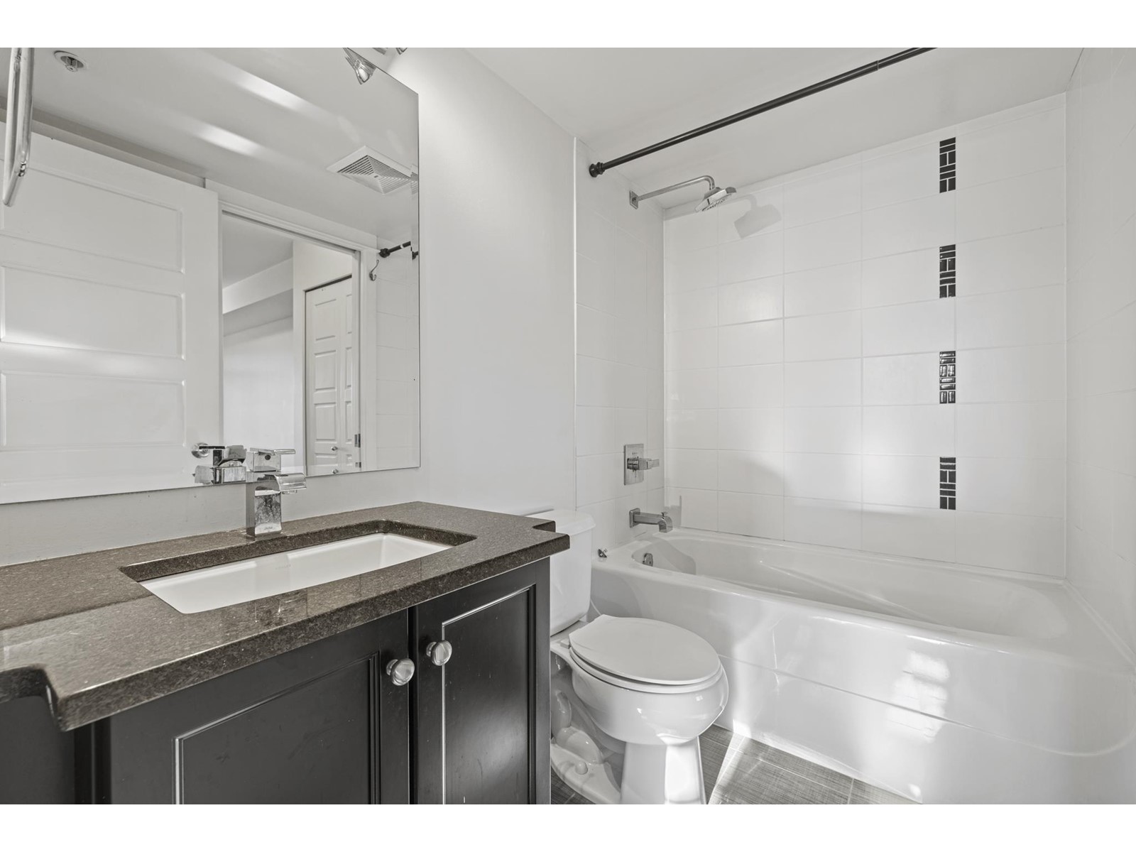 319 30525 CARDINAL AVENUE, Abbotsford