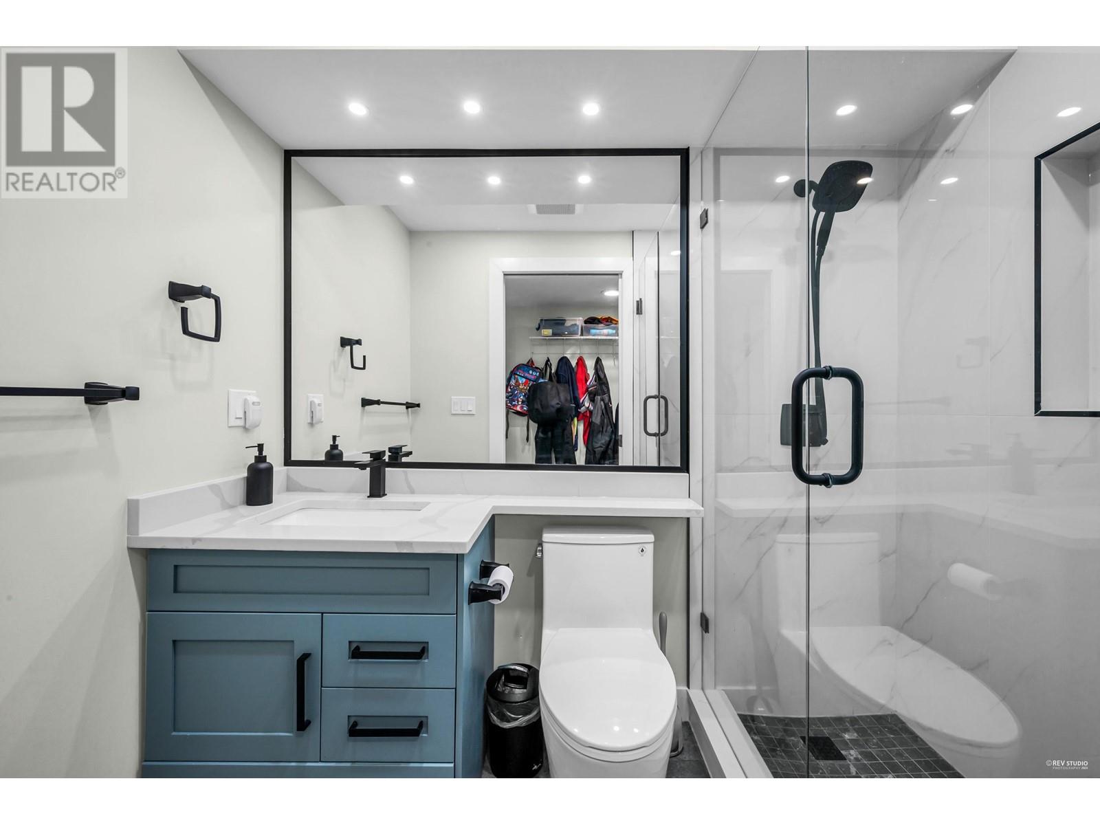 163 101 PARKSIDE DRIVE, Port Moody real estate listing R2970426