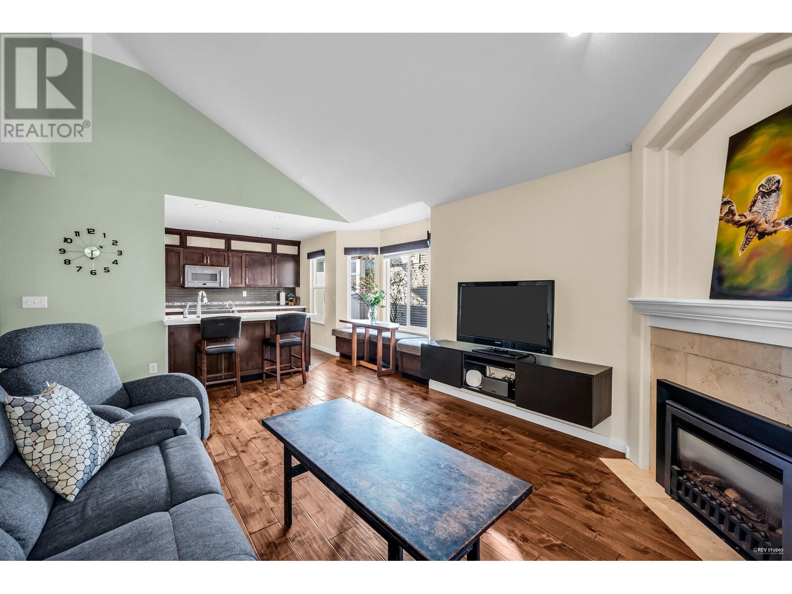 163 101 PARKSIDE DRIVE, Port Moody real estate listing R2970426