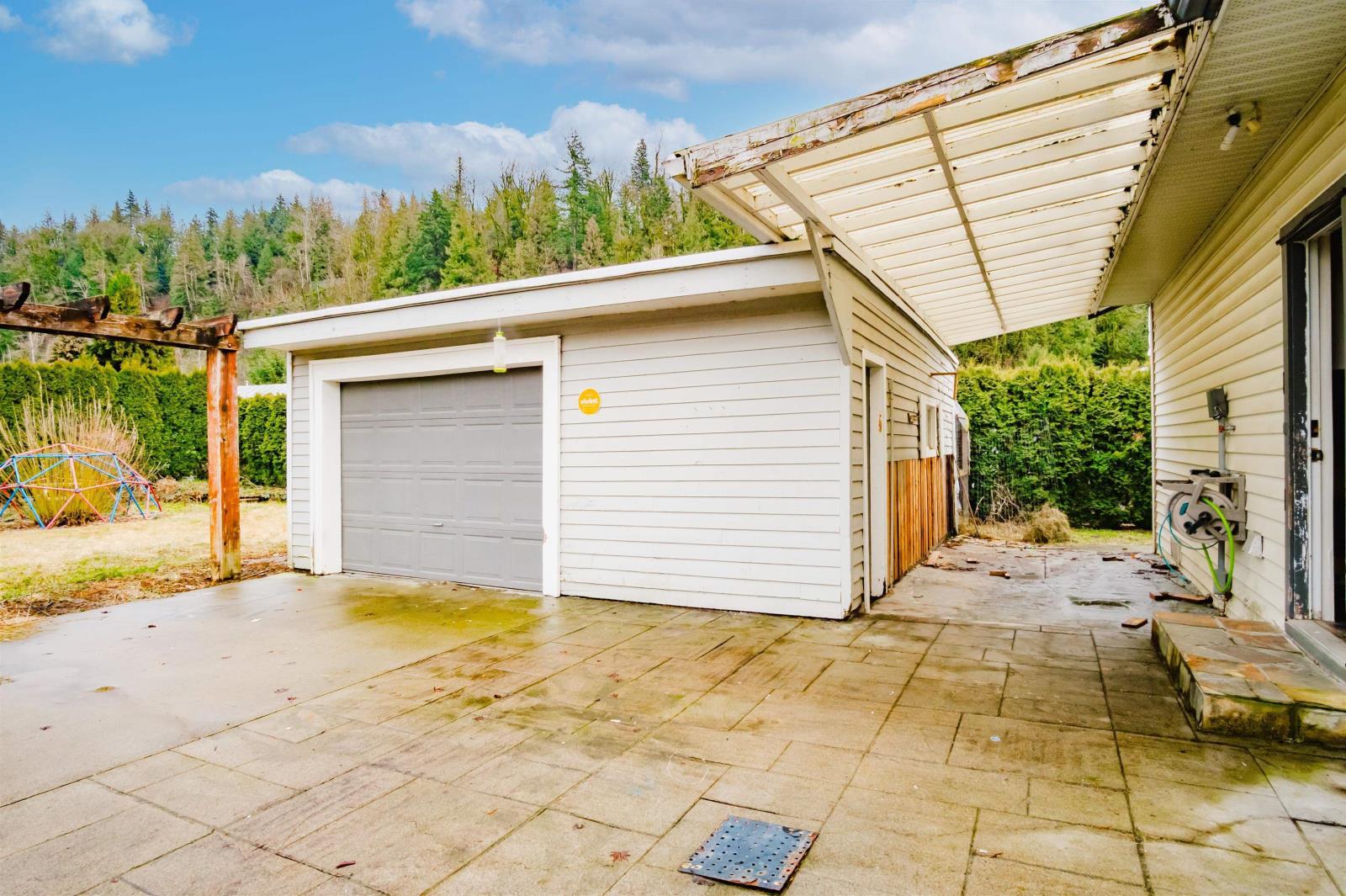 10140 WOODS ROAD, Little Mountain, Chilliwack real estate listing R2969585