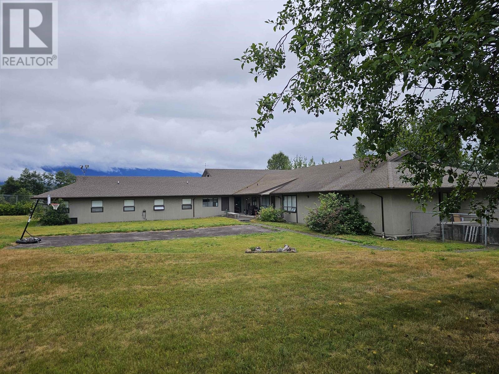 3120 BRAUN Street, Terrace