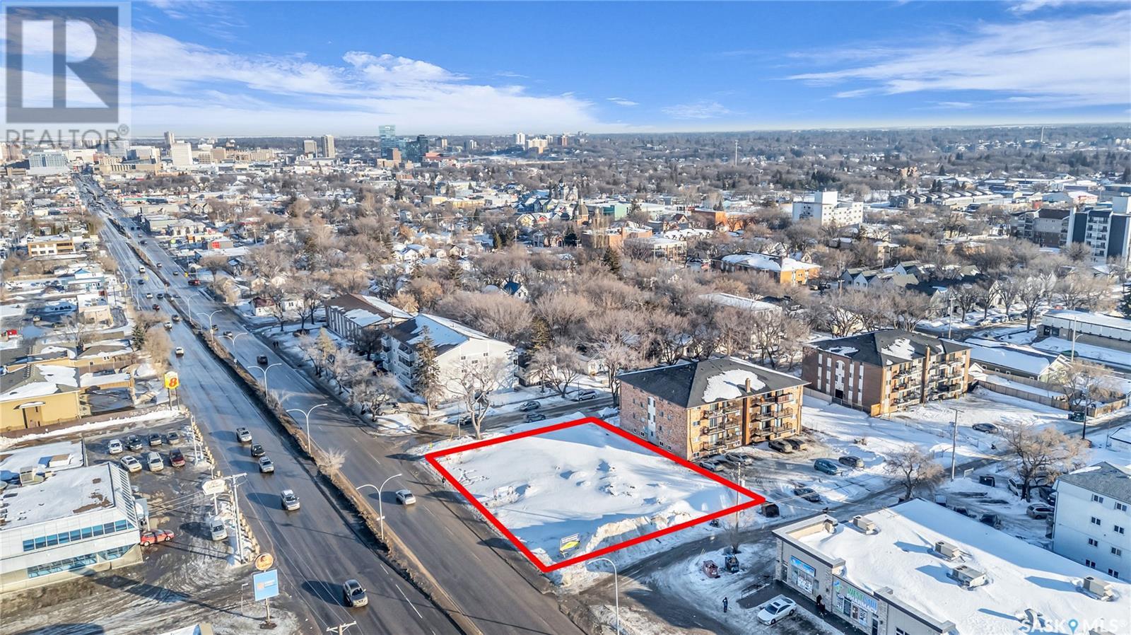 Photo 2 of 1501 22nd Street W, Saskatoon SK