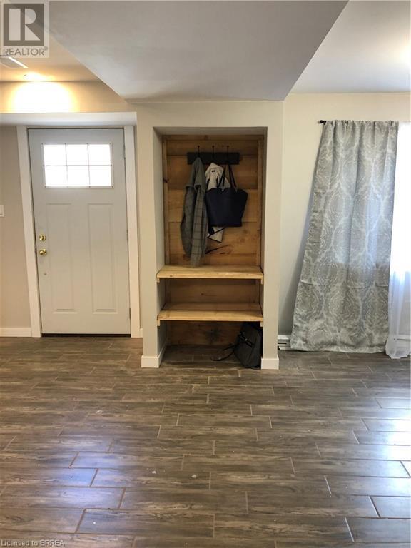 Photo 20 of 120 George Street, Brantford ON