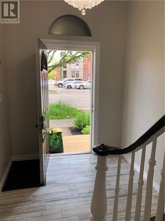 Photo 4 of 120 George Street, Brantford ON