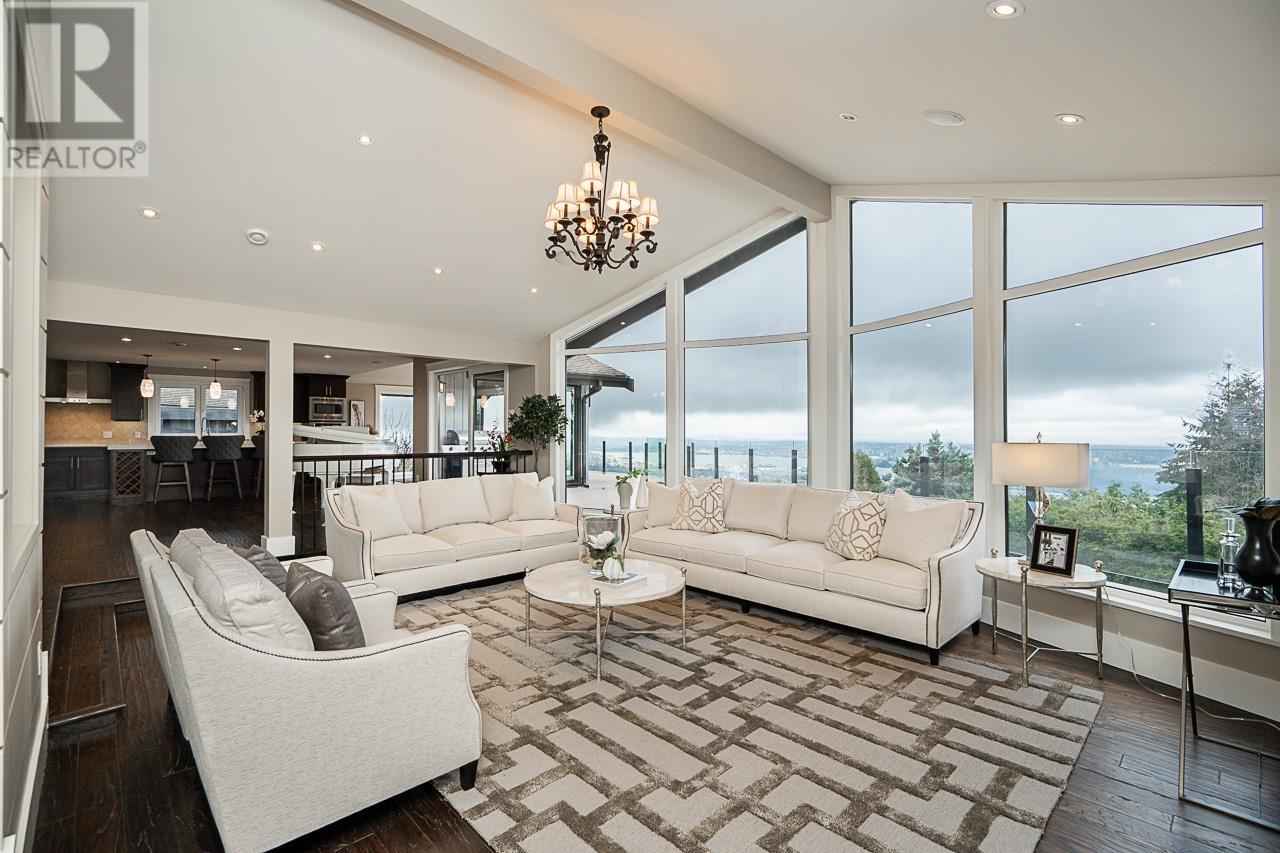1575 CHARTWELL DRIVE, West Vancouver