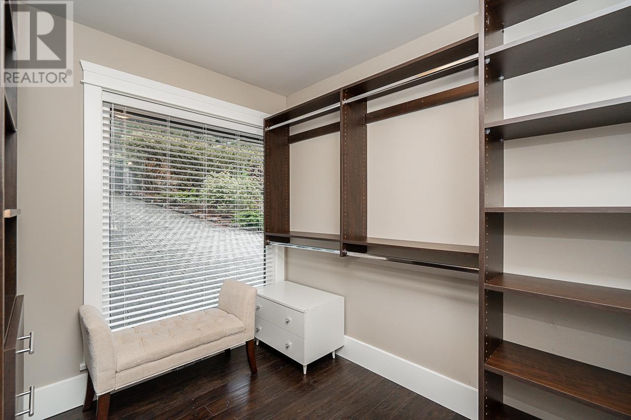 1575 CHARTWELL DRIVE, West Vancouver