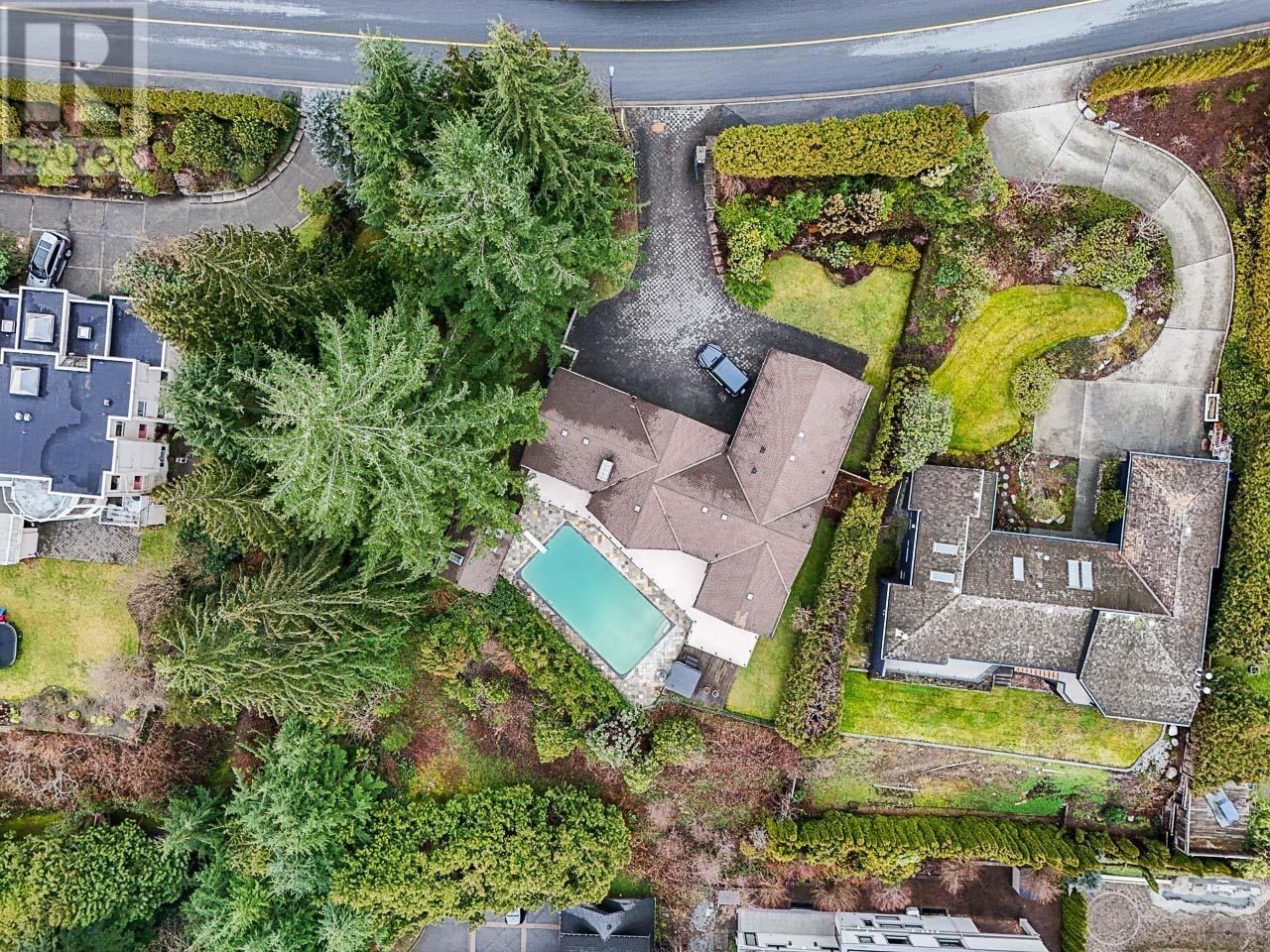 1575 CHARTWELL DRIVE, West Vancouver
