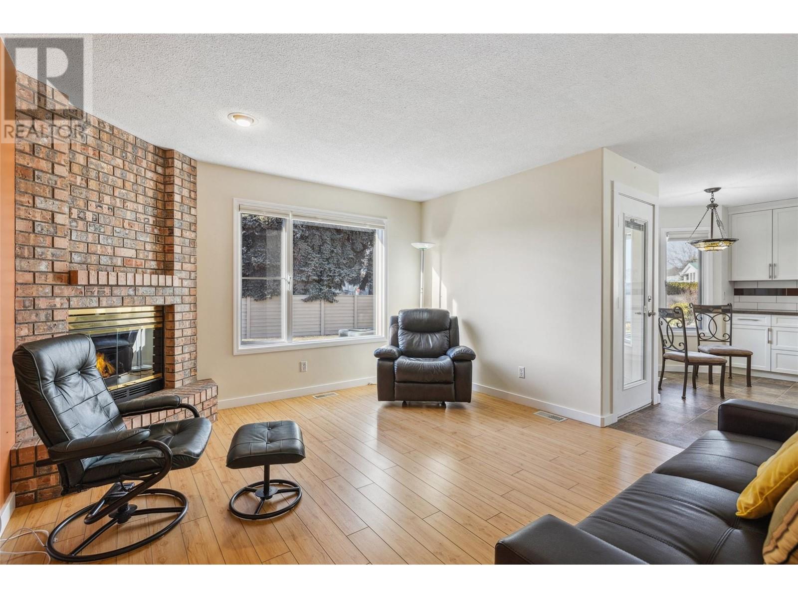 #13 1201 CAMERON AVENUE - Image 25