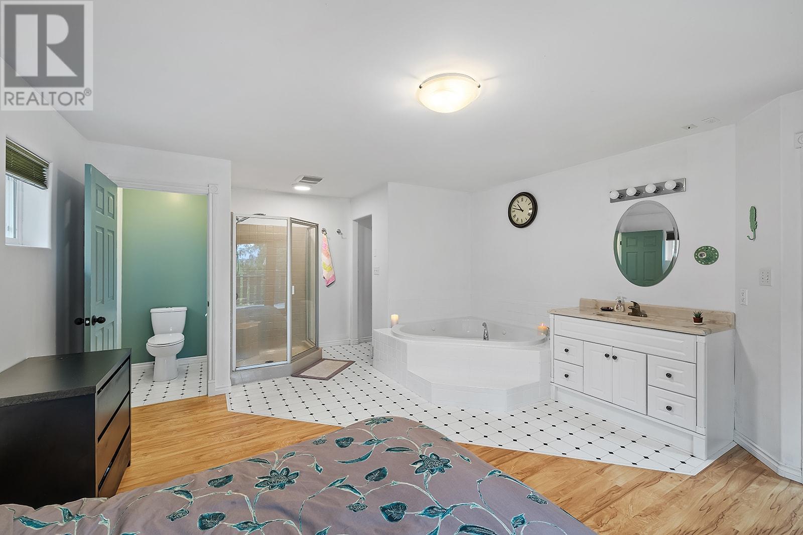 Photo 19 of 4790 Samuelson Road, Creston BC